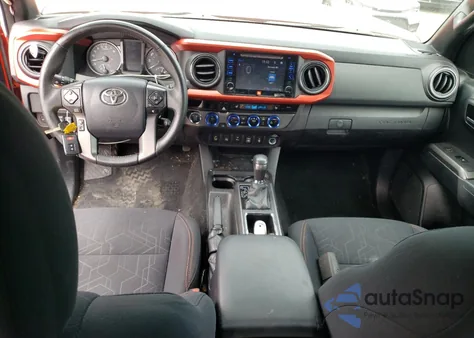 2017 Toyota Tacoma Double Cab z USA, uszkodzony, nr VIN 3TMCZ5AN6HM102339